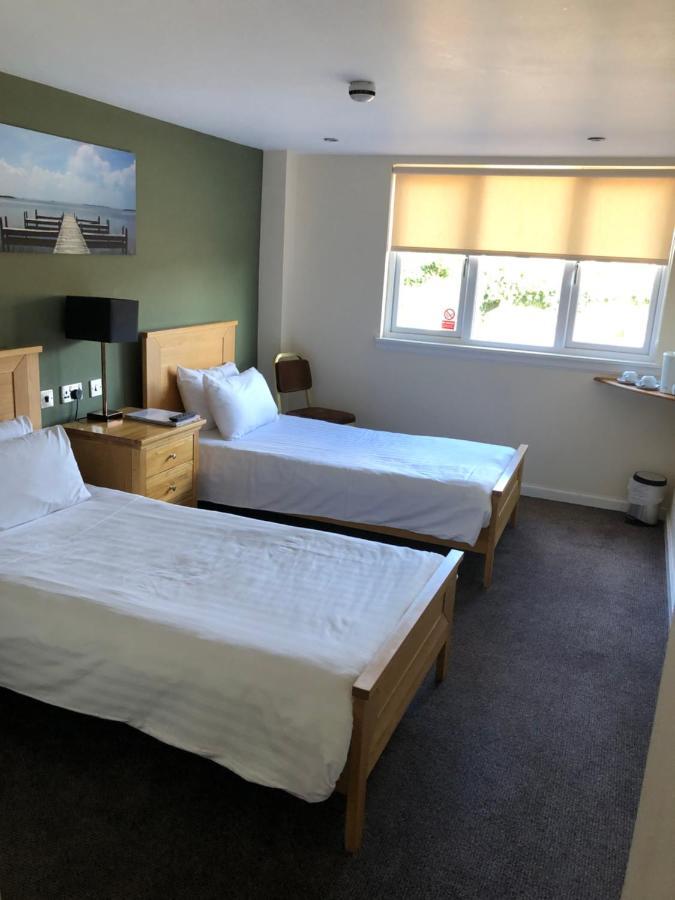 Oyo Douglas 3* Kilmarnock